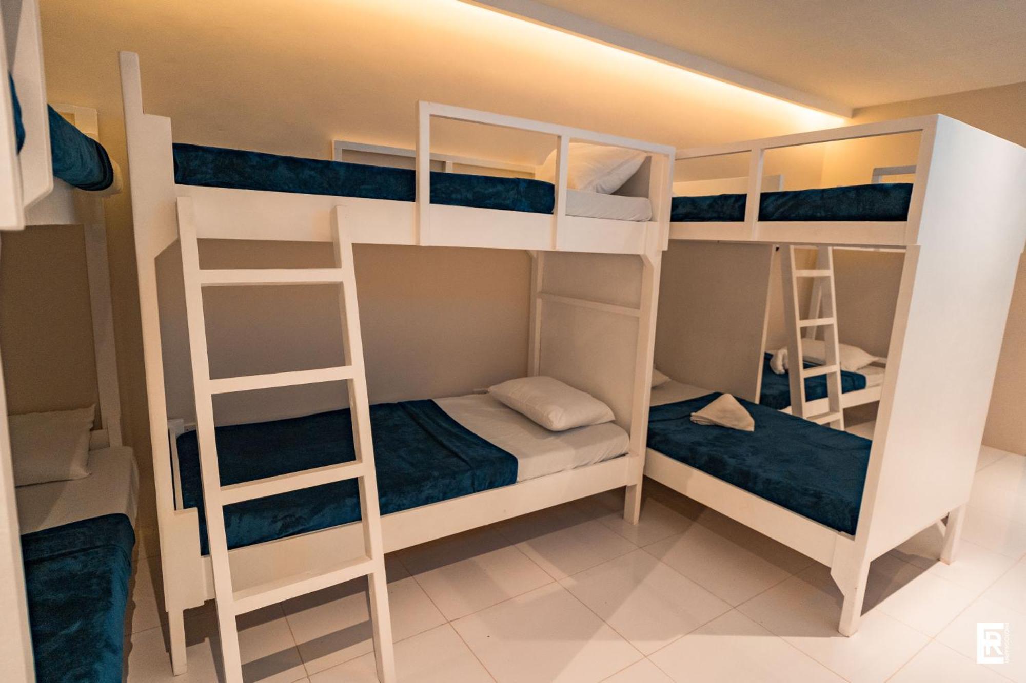 Bernese Resort Hotel Powered By Cocotel Ligao Zimmer foto